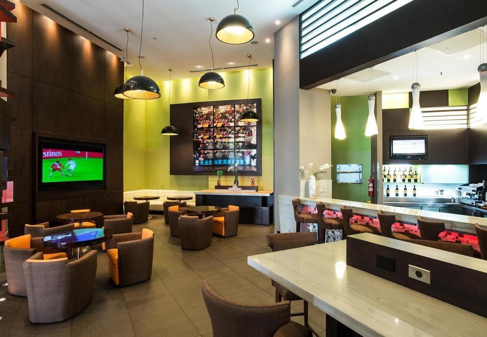 Hotel Courtyard By Marriott Guayaquil Esterno foto