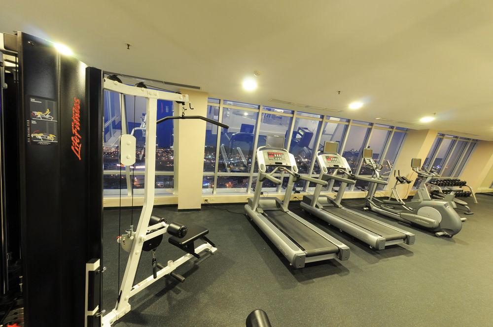 Hotel Courtyard By Marriott Guayaquil Esterno foto